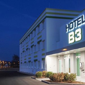 Large Double or Twin Room
